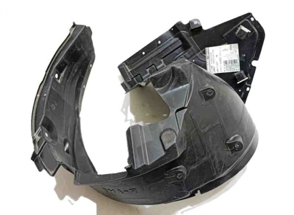 Renault, Nissan, Mitsubishi- Fender, PROTECTOR FRONT FENDER RH 638421HA2B