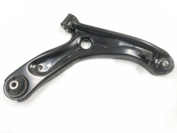 Honda- Control Arm, LWR ARM ASSY R FR 51350TSVK02