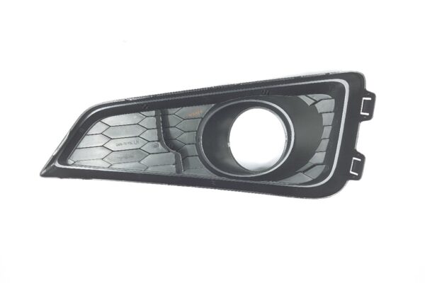 Honda- Fog Lamp Cover, GARN L.FR FOG 71107T9DK50