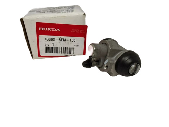 Honda- Wheel Brake Cylinder, WHEEL CYL ASSY LH/RH 43300SEMT00